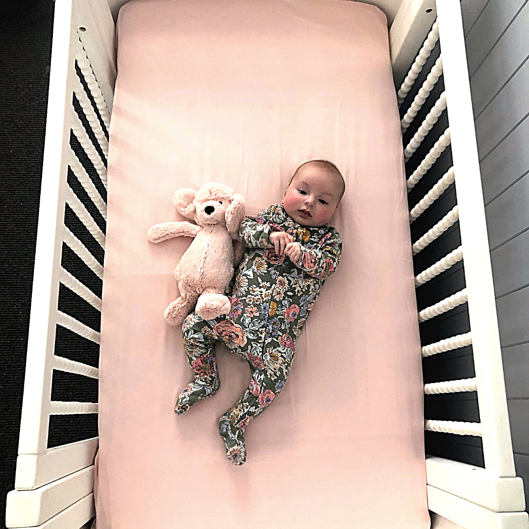 SILK FITTED COT + SHEETS Silk Magnolia