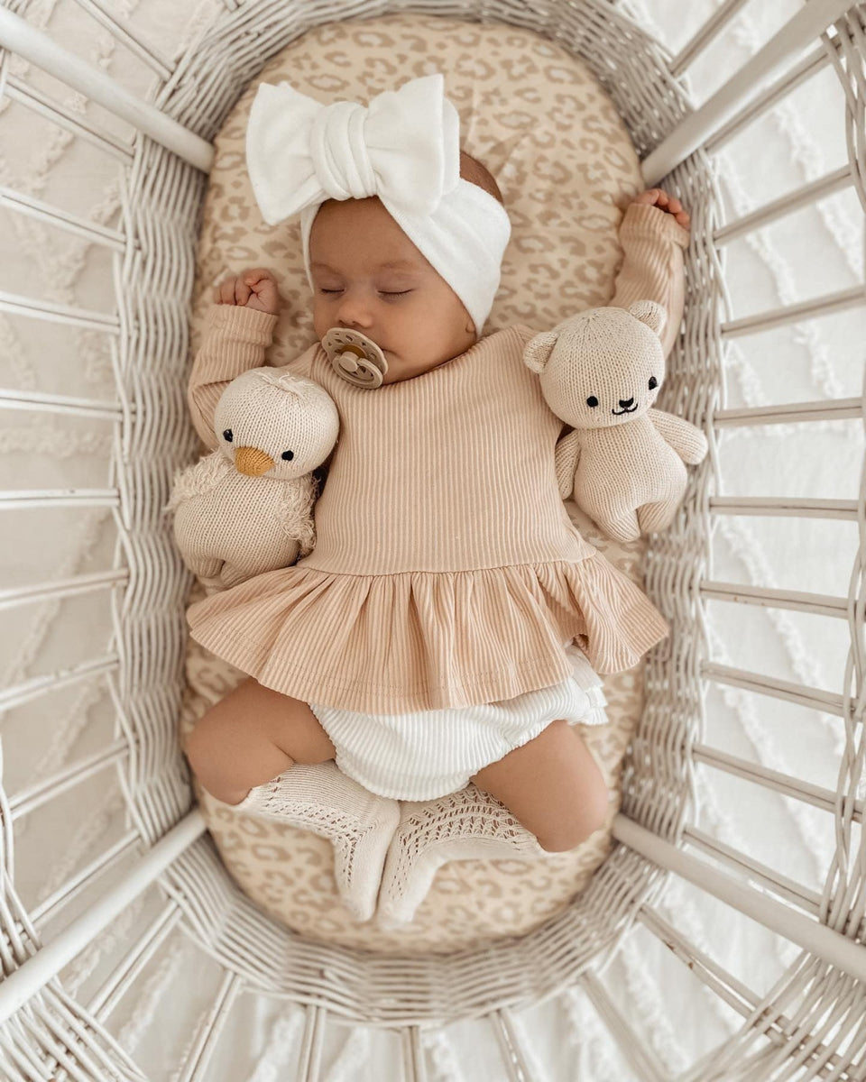 SILK FITTED COT + SHEETS Silk Magnolia