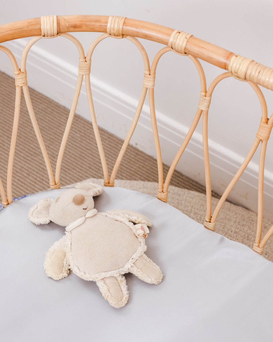 SILK FITTED SHEETS Silk Magnolia